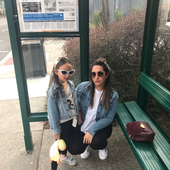 Meet your Posher, Jolene - Picture 5 of 6